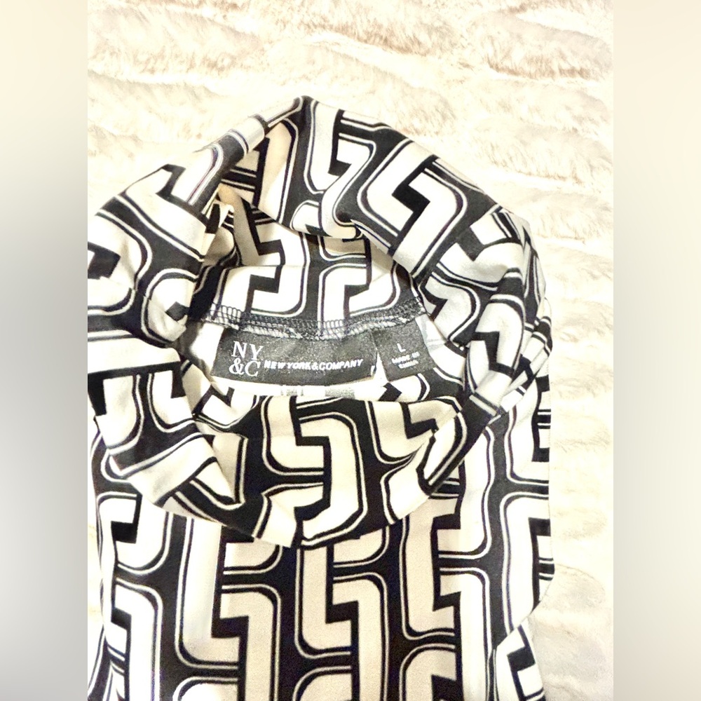 New York & Company Black & White Geometric Print Turtleneck. - Picture 2 of 6